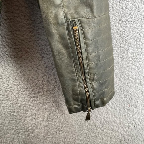 Odyn Womens Faux Leather Jacket Full Zip Quilted Biker Moto Size Medium - Picture 8 of 14